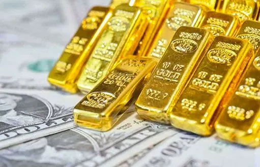 Почему золото и золотые акции показывают лучшие результаты, чем остальная часть рынка?